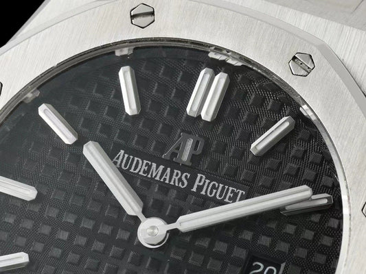 Audemars Piguet Royal Oak Offshore Series Wrist Watch WTJN25037