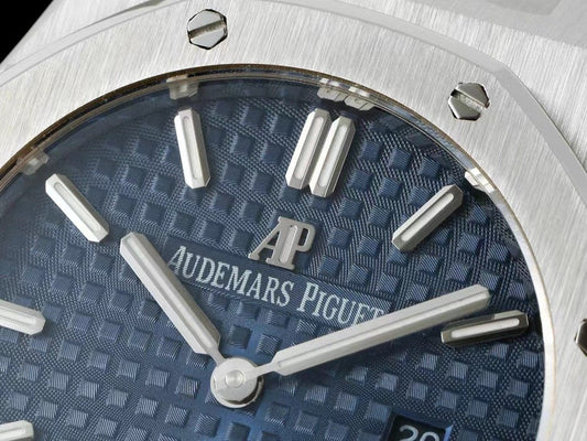 Audemars Piguet Royal Oak Offshore Series Wrist Watch WTJN25042