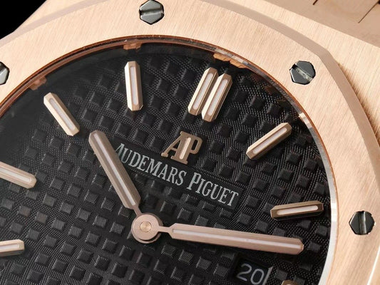 Audemars Piguet Royal Oak Offshore Series Wrist Watch WTJN25053