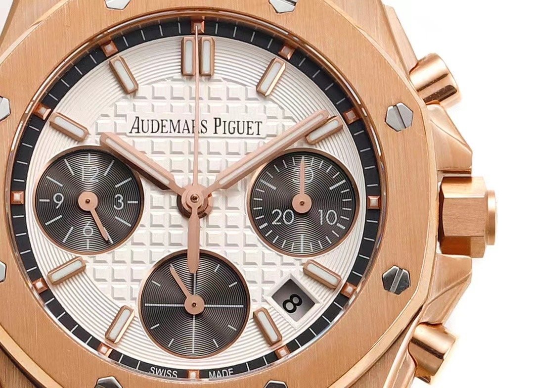 Audemars Piguet Royal Oak Offshore Series Wrist Watch WTJN25072