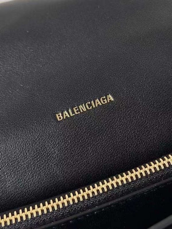 Balenciaga Hourglass Classic Bag BG02532