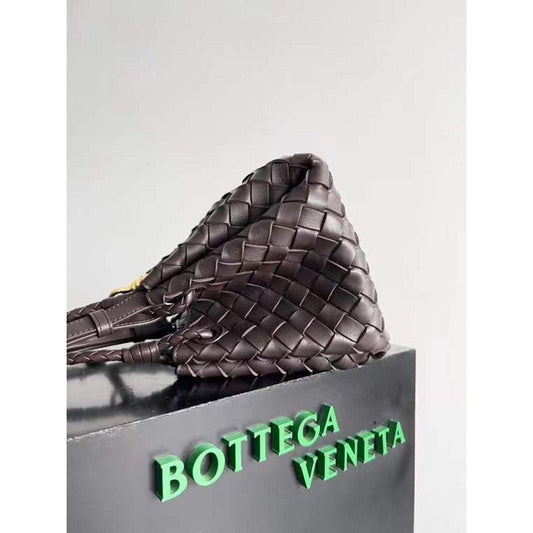Bottega Veneta Andiamo Parachute Bag in Intrecciato Leather BGDC0074