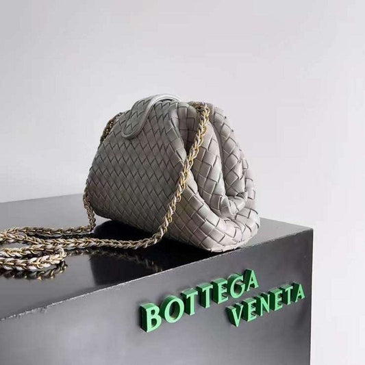 Bottega Veneta Lauren 1980 Teen Chain Bag in Intrecciato Leather BGDC0012
