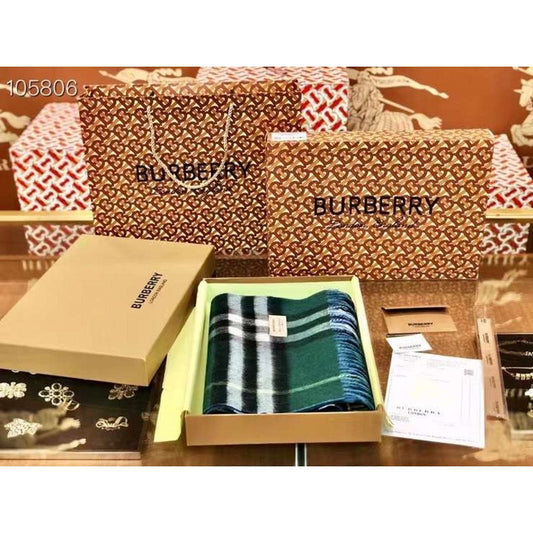 Burberry Wool Scarf SS001162