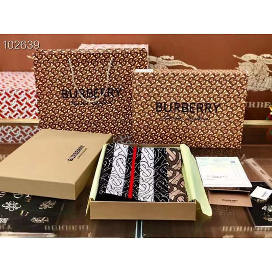 Burberry Wool Scarf SS001185