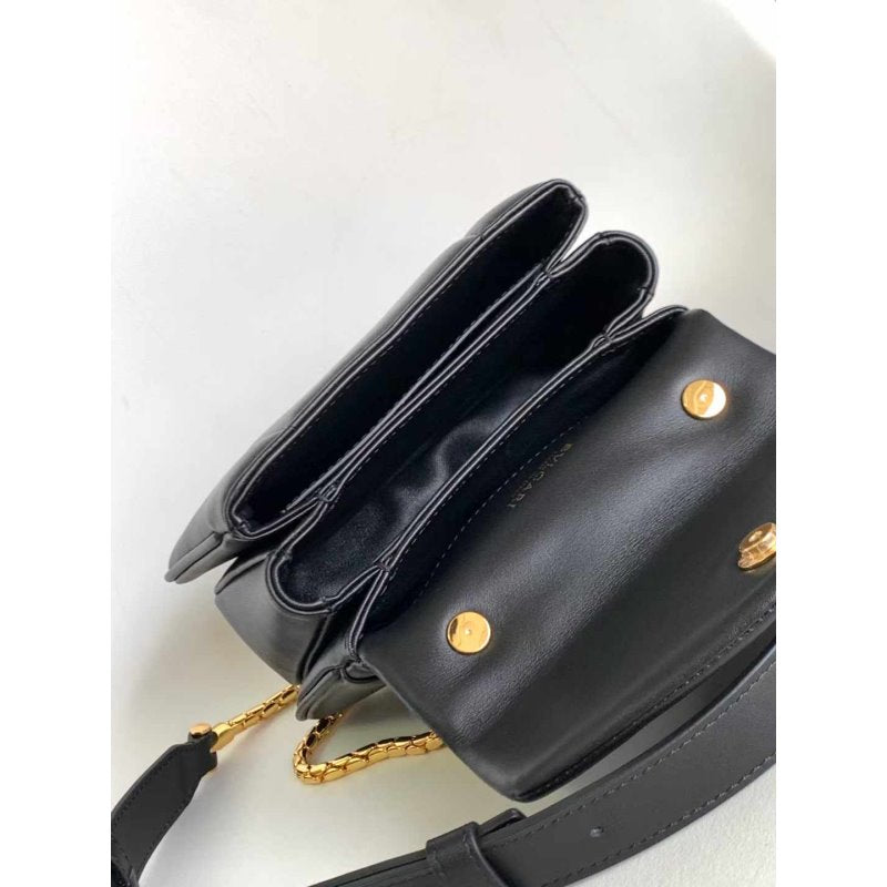 Bvlgari Serpenti Reverse Hand Bag BG030534