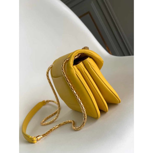 Bvlgari Serpenti Reverse Hand Bag BG030535