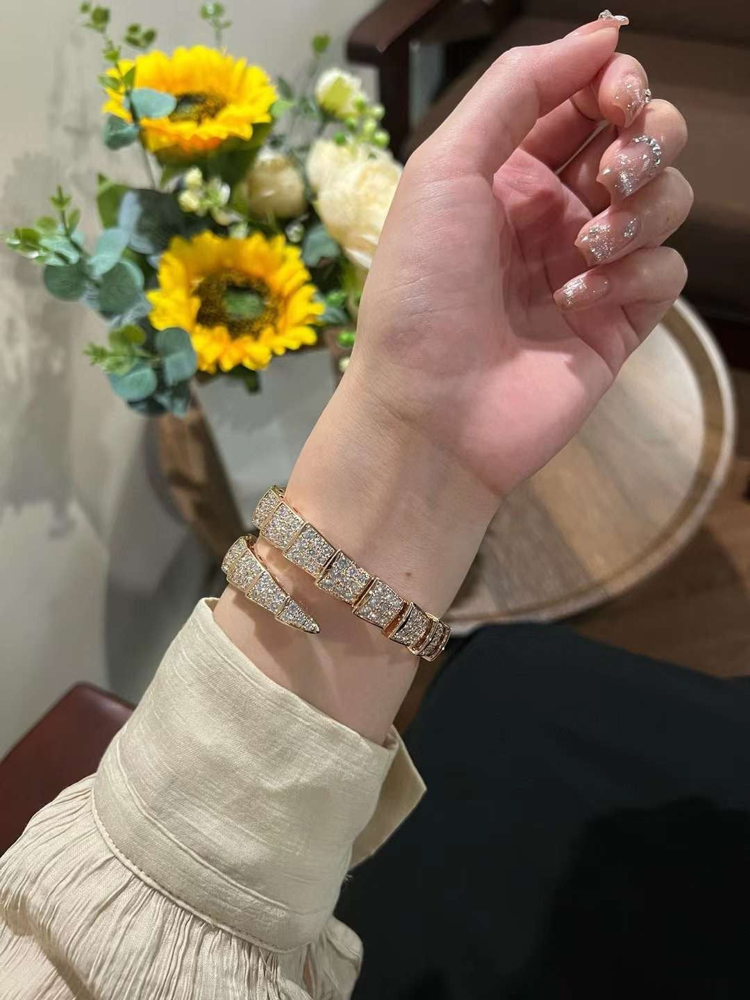 Bvlgari Serpenti Spig Series Wrist Watch WAT02080