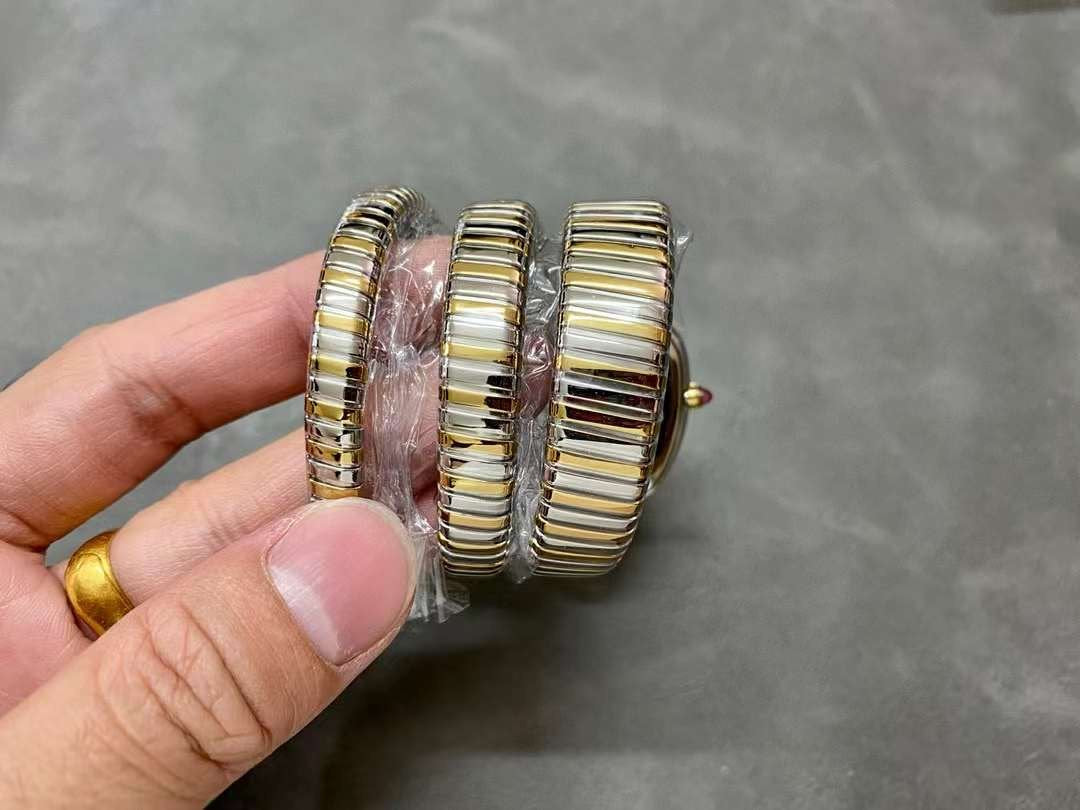 Bvlgari Serpenti Spig Series Wrist Watch WAT02084