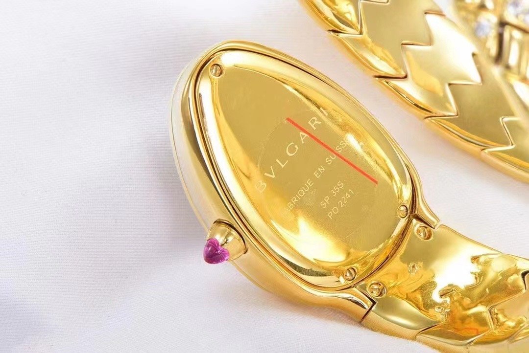 Bvlgari Serpenti Spigne Series Wrist Watch WTJN25008