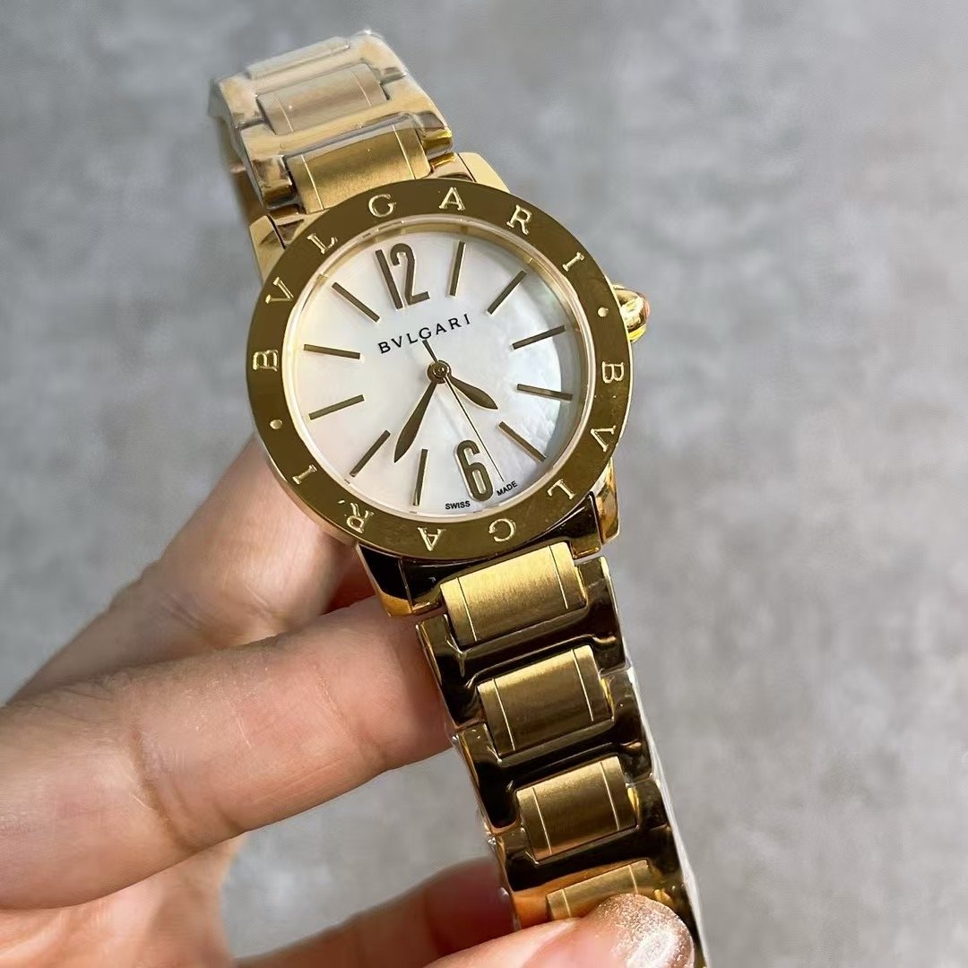 Bvlgari Unique Ruby Head Wrist Watch WTJN25020
