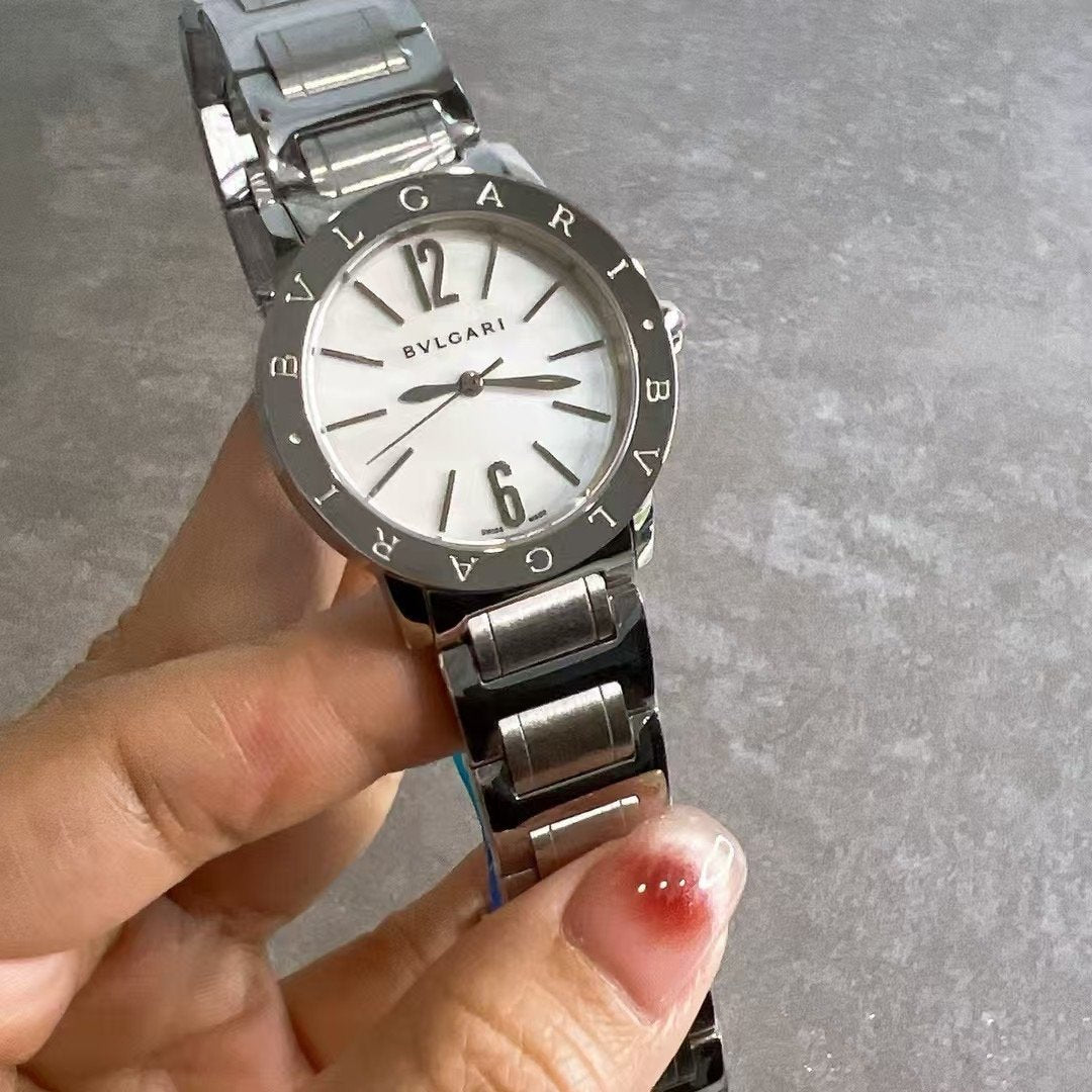 Bvlgari Unique Ruby Head Wrist Watch WTJN25021