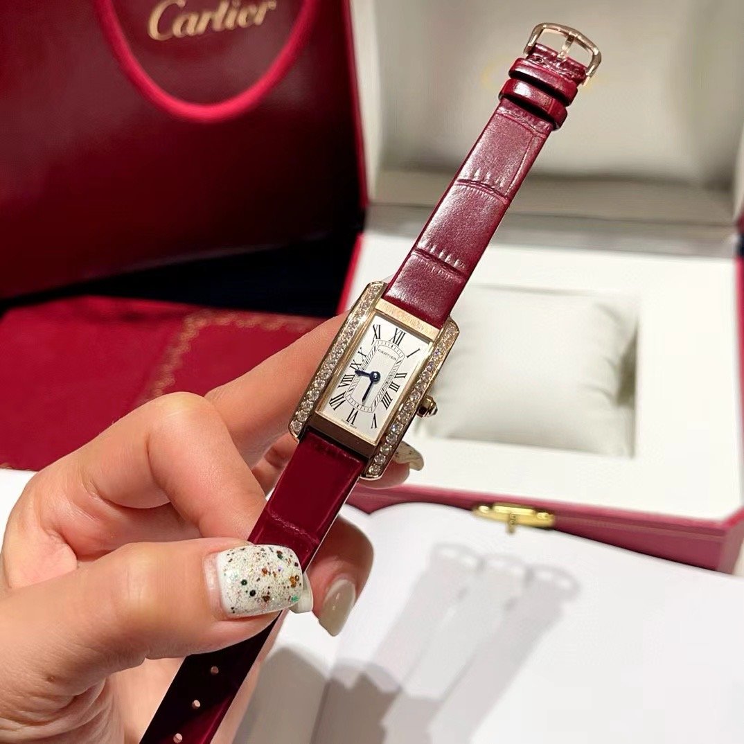 Cartier Tank Americaine De Wrist Watch WTJN25115