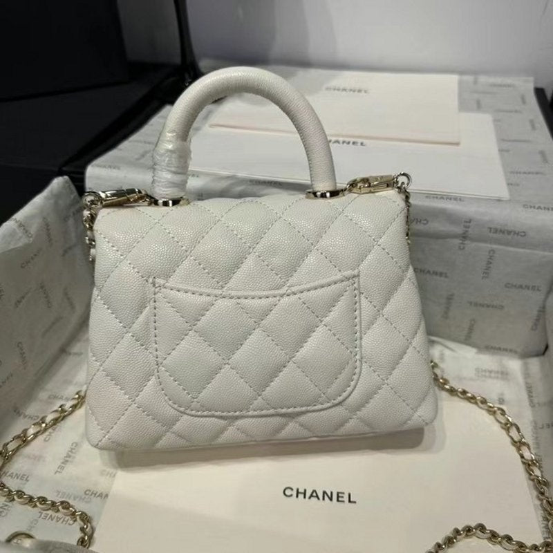 Chanel Coco Handle Bag BG0525038