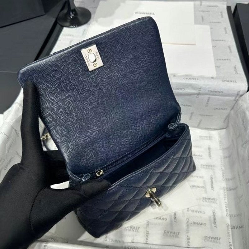 Chanel Coco Handle Bag BG0525039