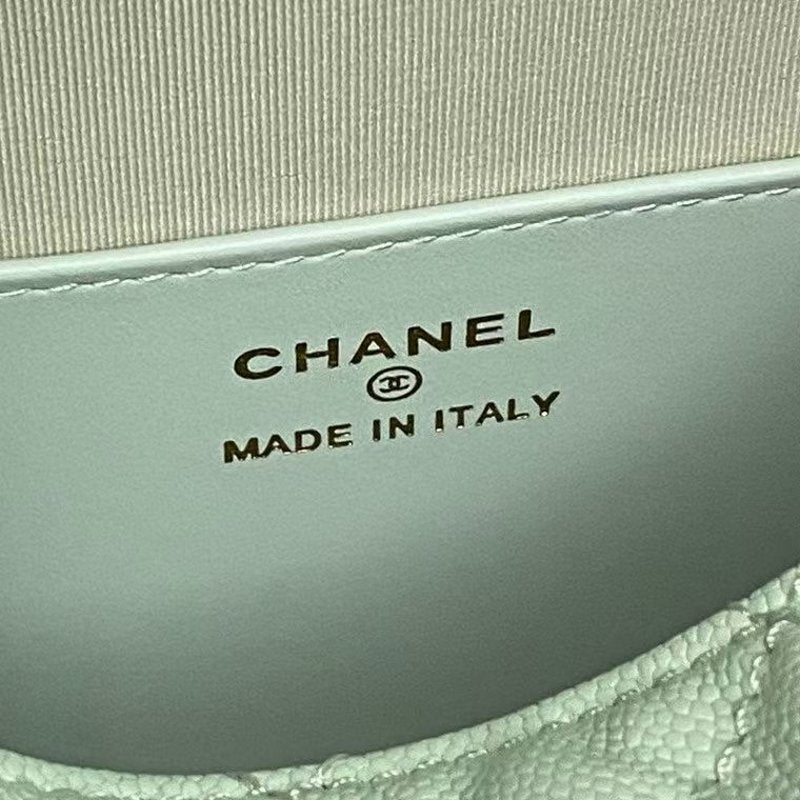 Chanel Coco crush Handle Bag BG0525101