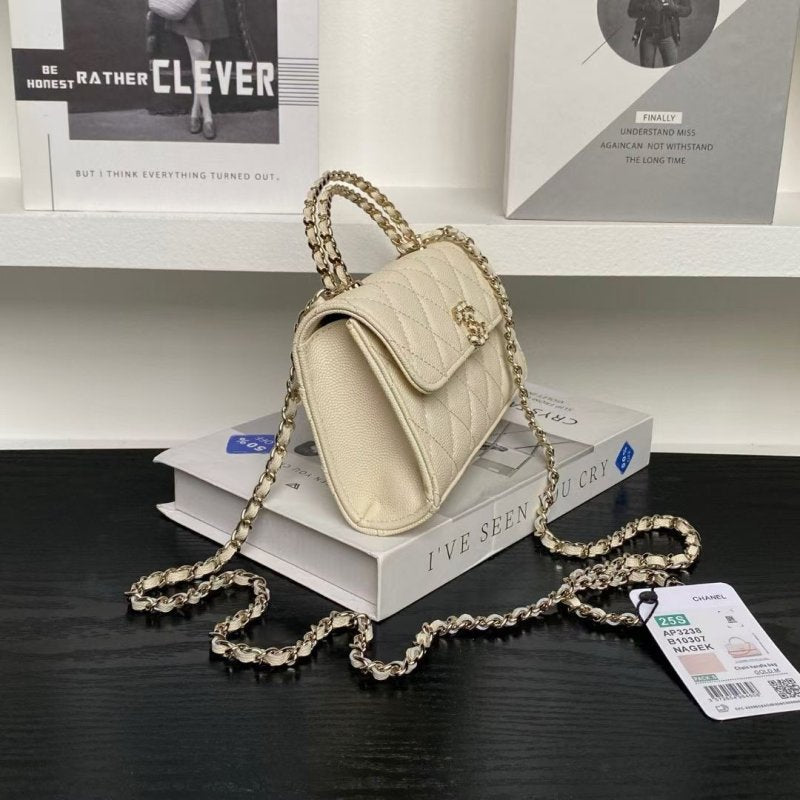 Chanel Kelly Long Handle Bag BG0525102