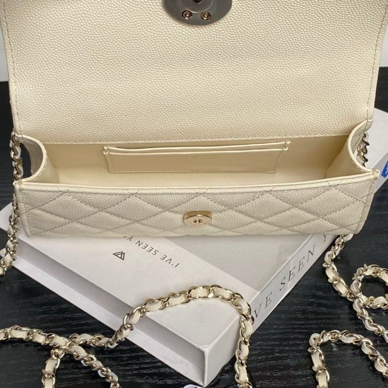 Chanel Kelly Long Handle Bag BG0525102