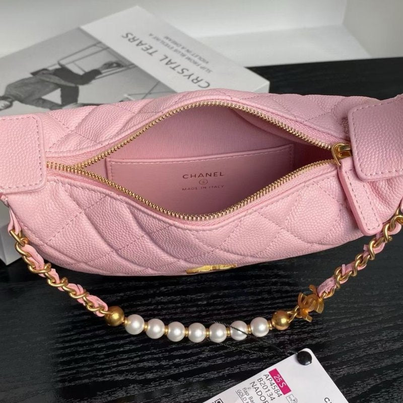Chanel Moon Bag BG0525108
