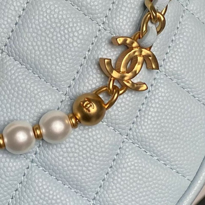 Chanel Moon Bag BG0525110