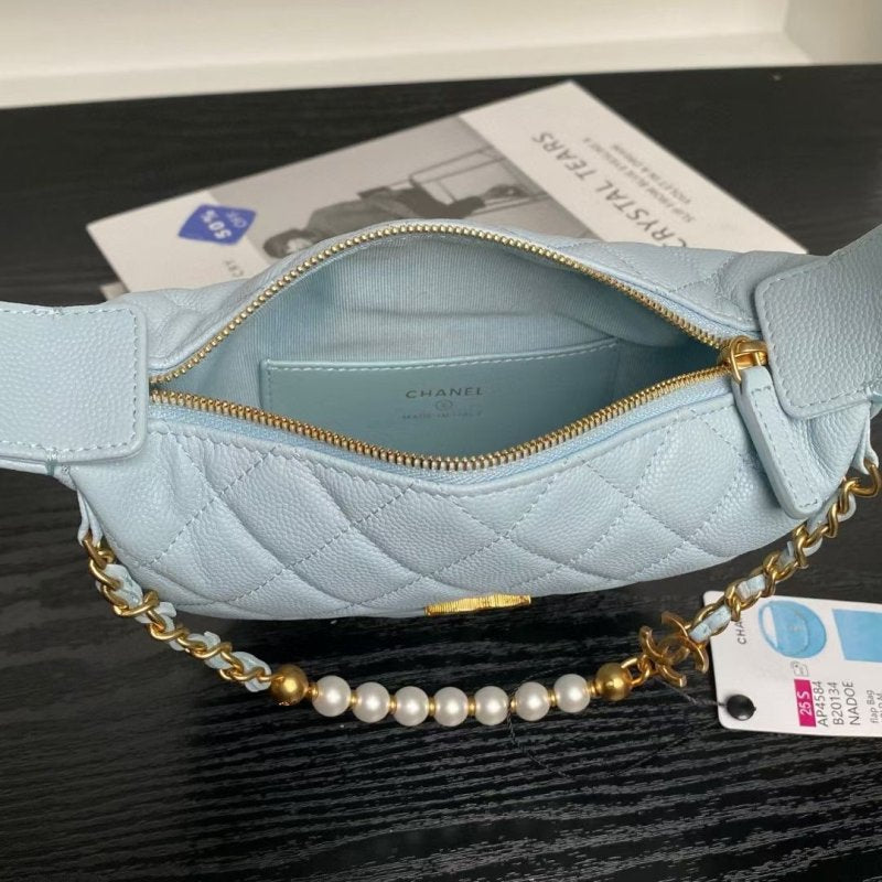 Chanel Moon Bag BG0525110