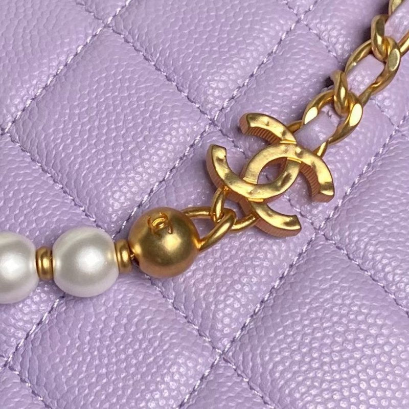 Chanel Moon Bag BG0525111