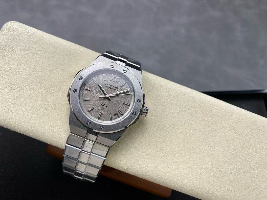 Chopard Alpine Eagle Snow Mountain Wrist Watch WTJN25131