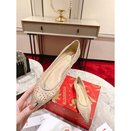 Christian Louboutin Pointy Classic Shoes SH010128