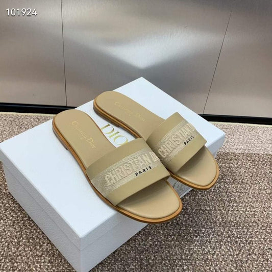 Dior CD Embroidery Sandals SH010140