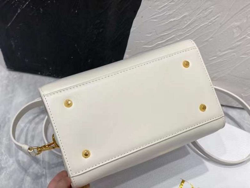 Dior Hand Bag BG02357