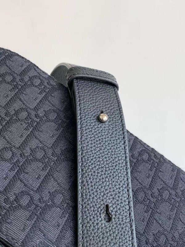 Dior Shoulder Bag BG02353