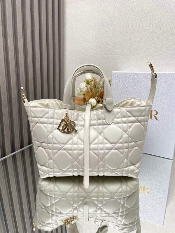 Dior Tojour Hand Bag BG02345