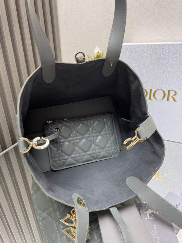 Dior Tojour Hand Bag BG02348