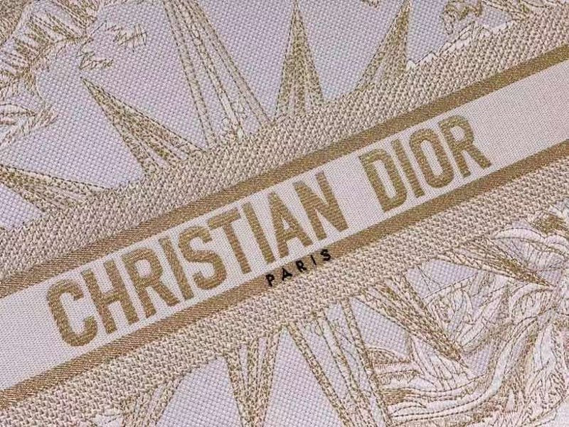 Dior Tote Hand Bag BG02328