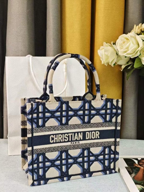 Dior Tote Hand Bag BG02384