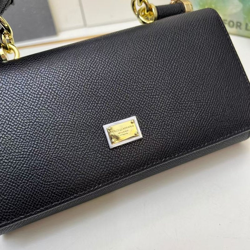 Dolce and Gabbana Hand Bag BG0525148