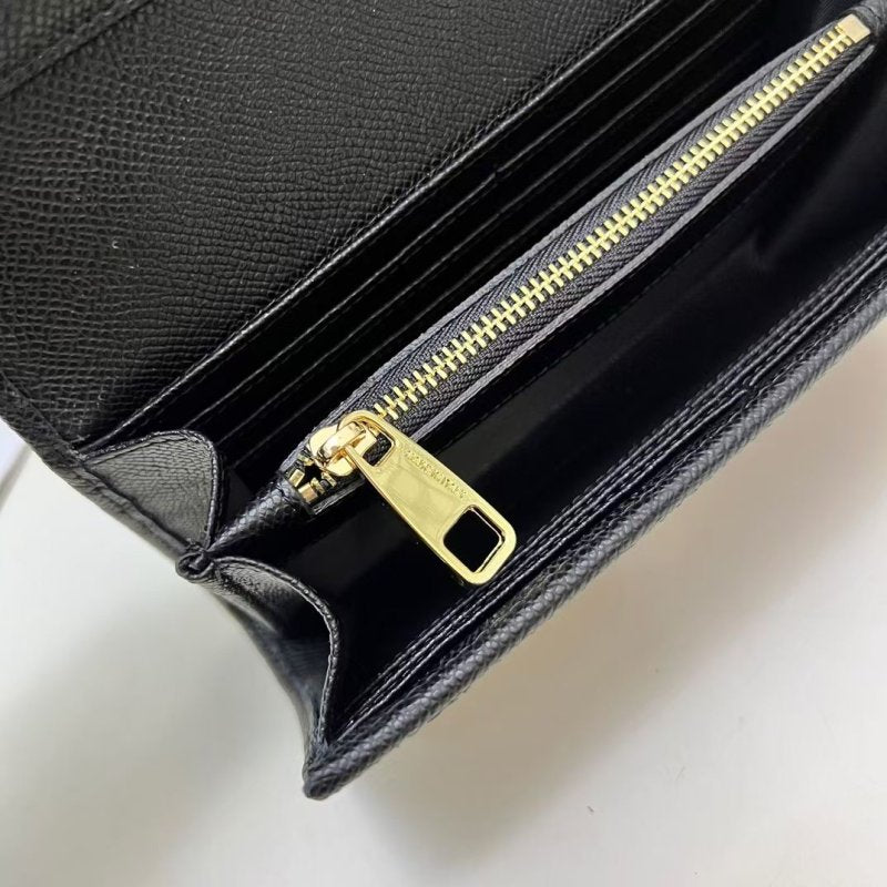 Dolce and Gabbana Hand Bag BG0525148