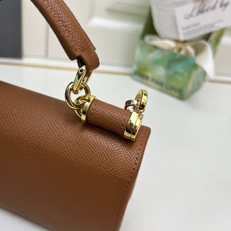 Dolce and Gabbana Hand Bag BG0525150