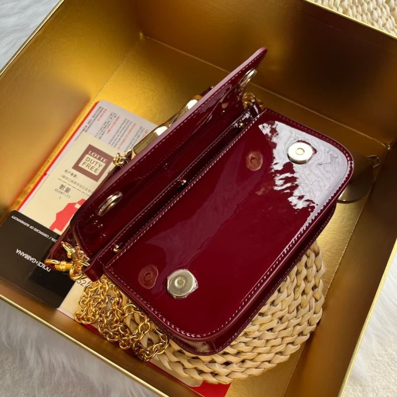Dolce and Gabbana Hand Bag BG0525151