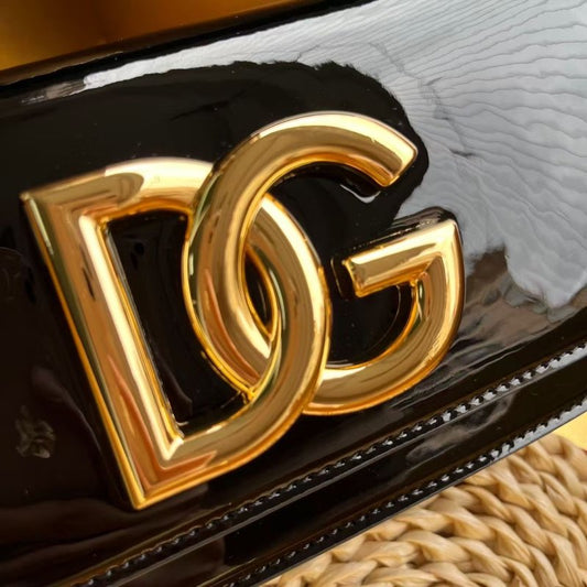 Dolce and Gabbana Hand Bag BG0525153