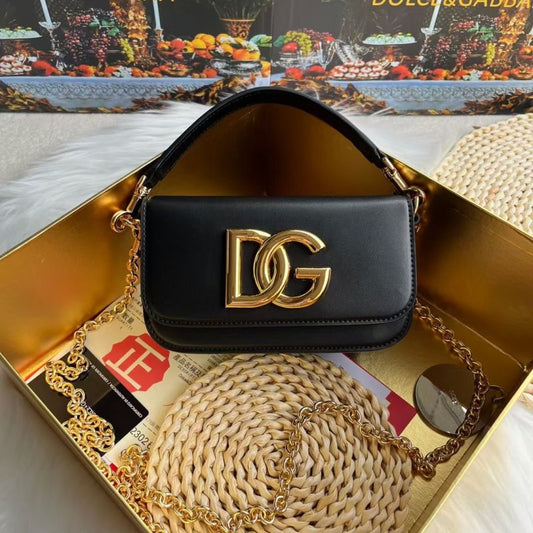 Dolce and Gabbana Hand Bag BG0525155