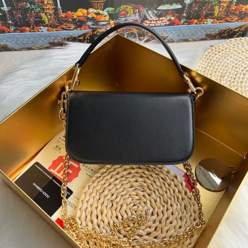 Dolce and Gabbana Hand Bag BG0525155