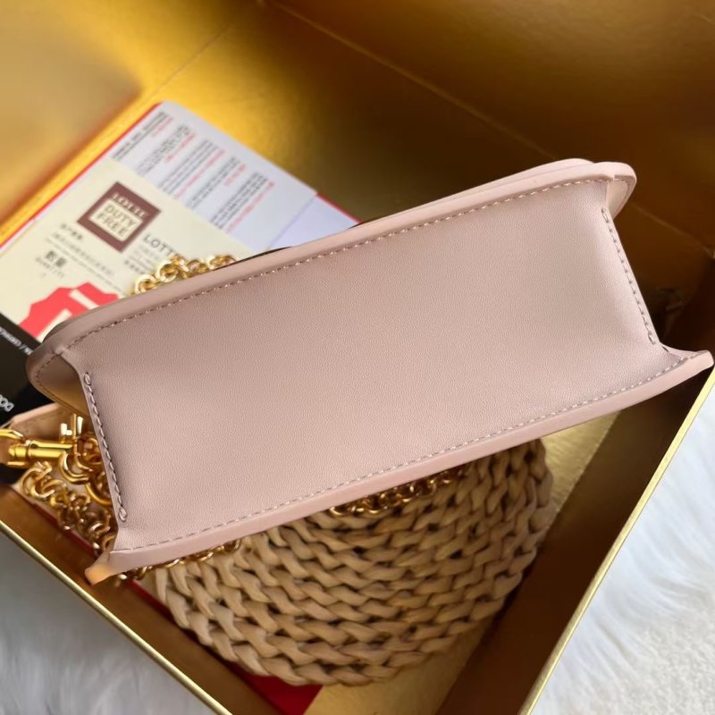 Dolce and Gabbana Hand Bag BG0525158