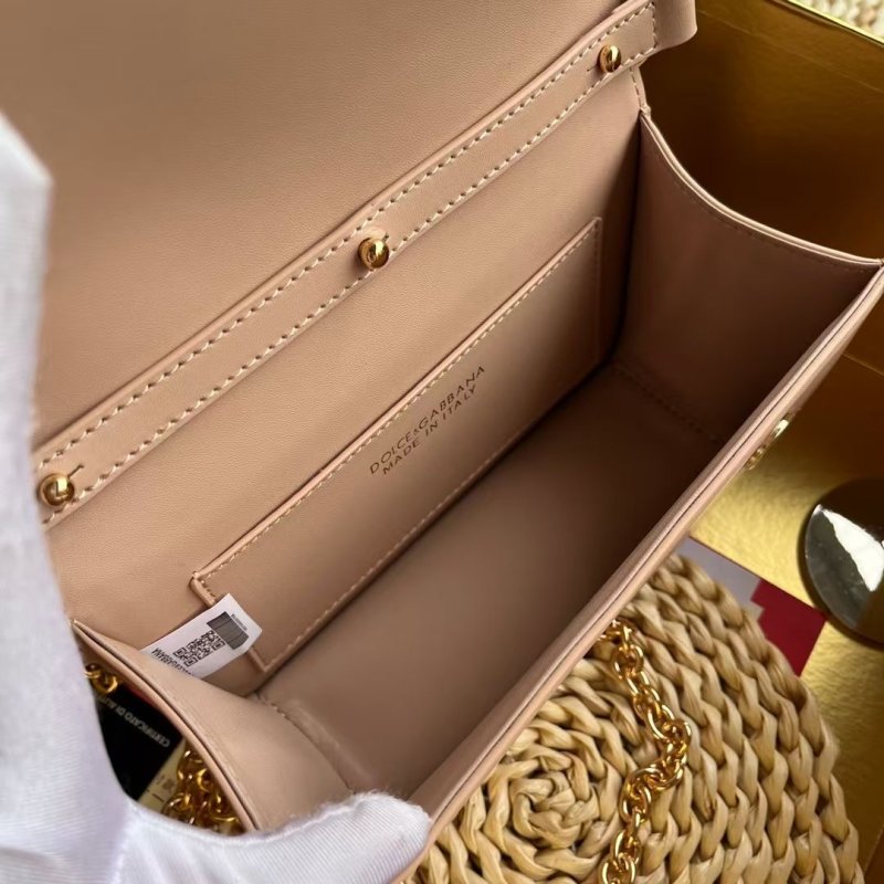 Dolce and Gabbana Hand Bag BG0525158