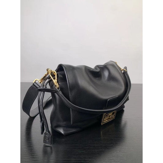 Fendi Baguette Cross Body Bag BG0525202