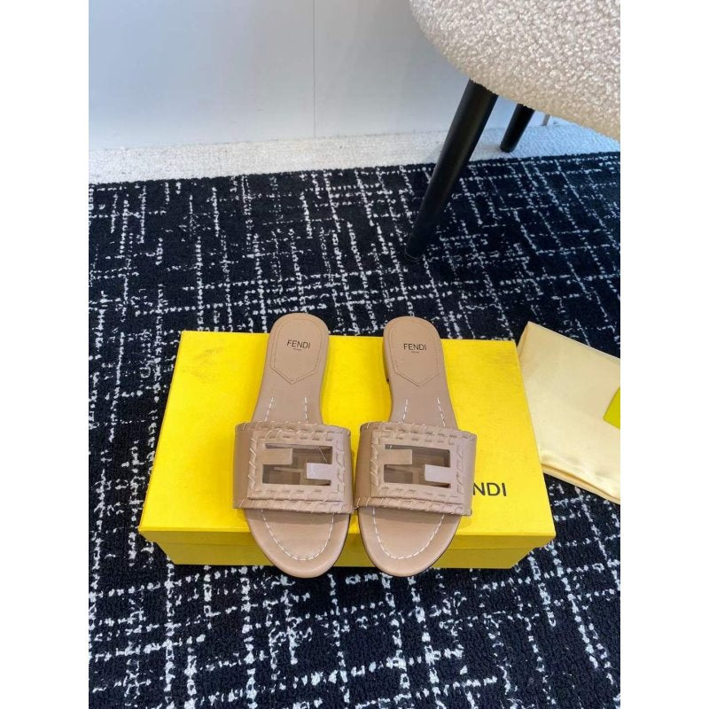 Fendi Flat Slippers SH011073