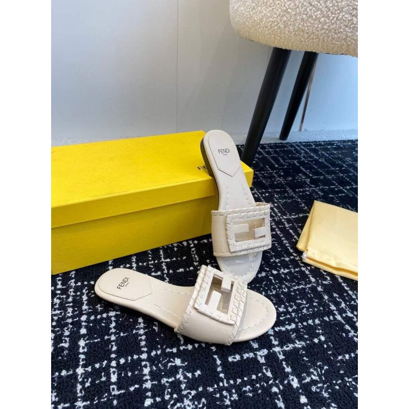 Fendi Flat Slippers SH011074