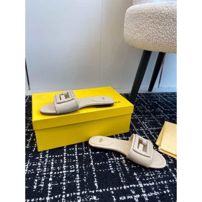 Fendi Flat Slippers SH011074