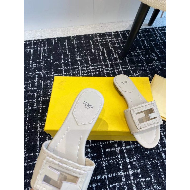 Fendi Flat Slippers SH011074