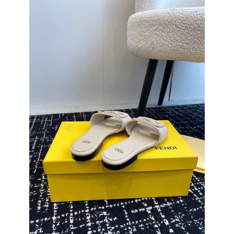 Fendi Flat Slippers SH011074